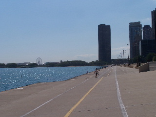 downtown section of the lakefront path